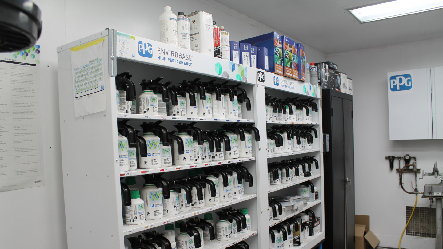 Automotive Painting Services Quincy, IL The Bump Shop Auto Body Inc.